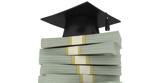 5 Reasons to Pay Off Your Student Loans in 5 Years or Less