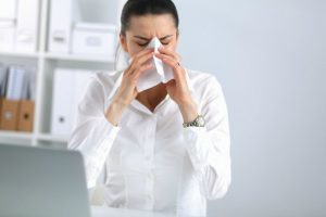 The Wellness Guide to Fighting Office Illness