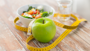 8 Factors to Consider Before Following a Specific Diet